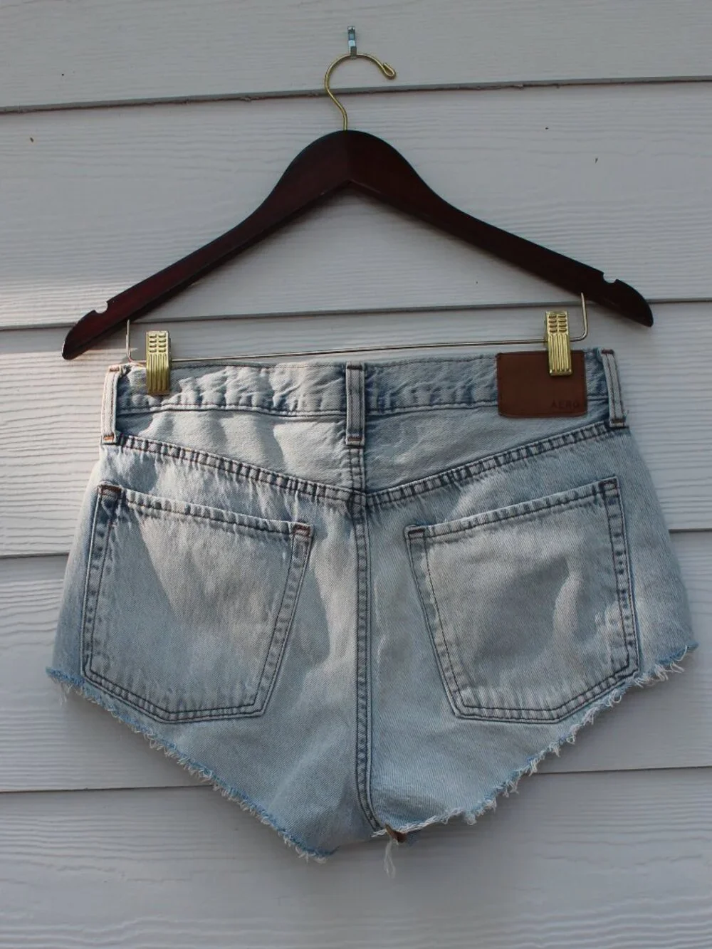 Aeropostale 90s Baggy High-Waisted Distressed Denim Shorts 6